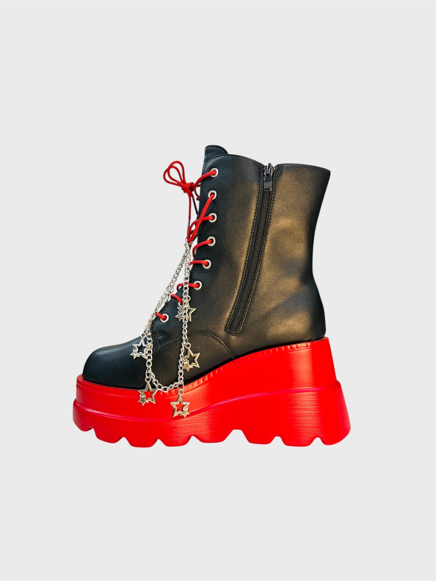 BLACK/ RED CHUNKY BOOTS